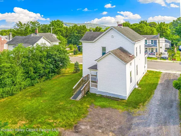Athens, NY 12015,102 Second ST