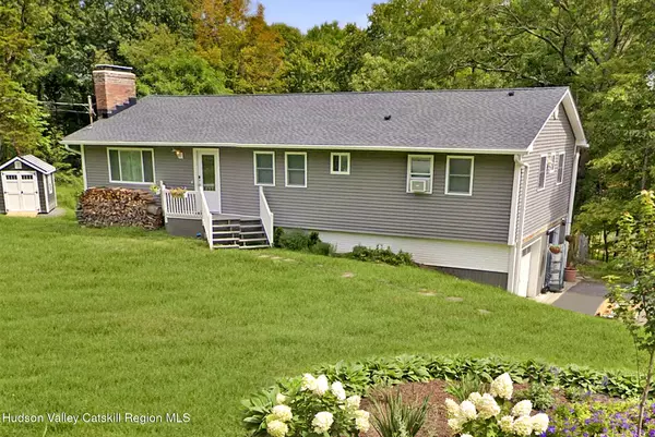 Woodstock, NY 12498,3 Oriole DR