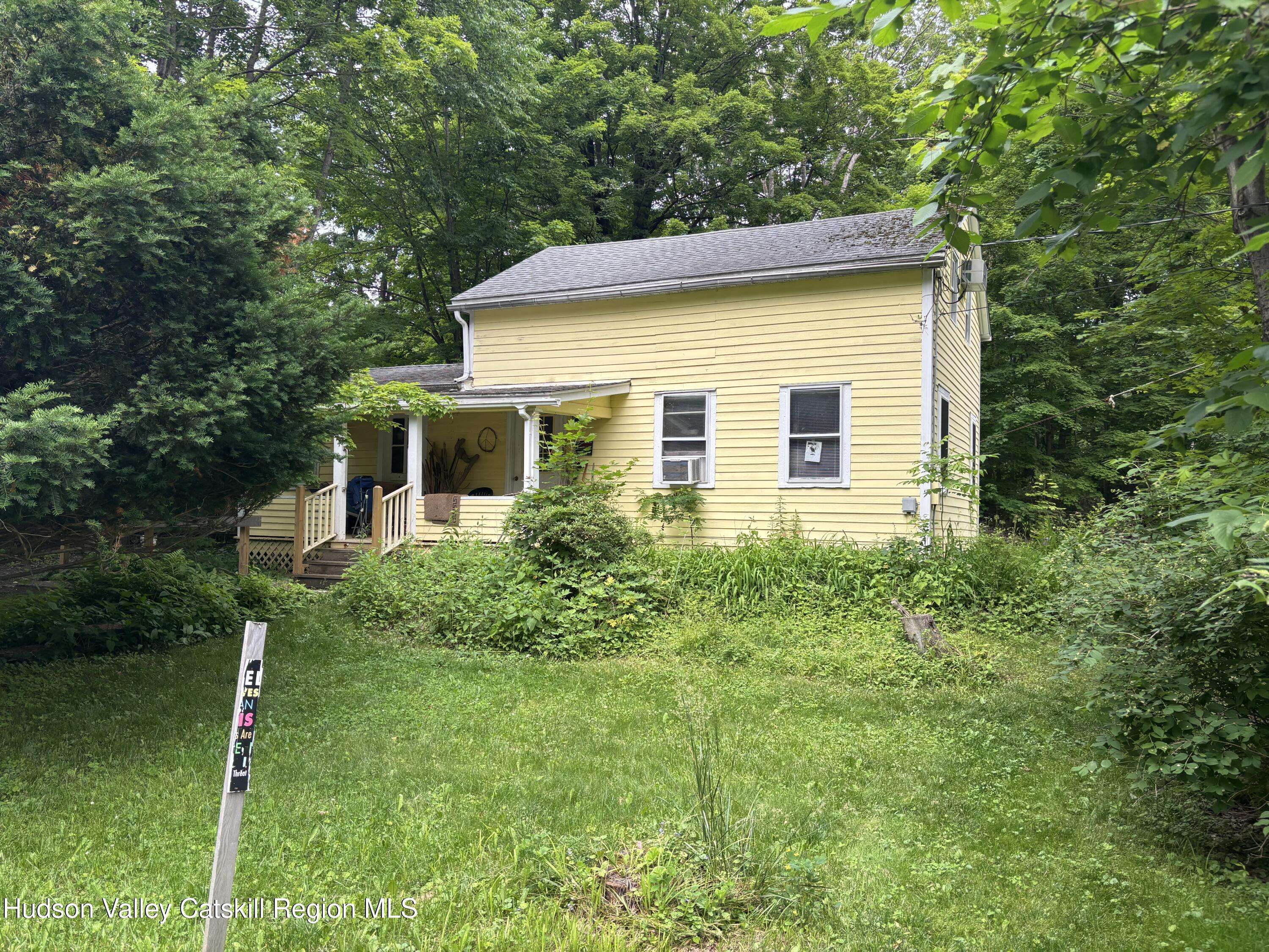 524 Shaker Museum RD, Chatham, NY 12037