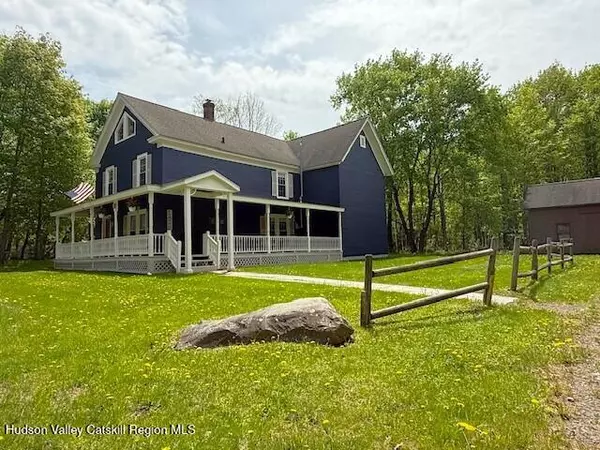 110 Maplecrest RD, Windham, NY 12496