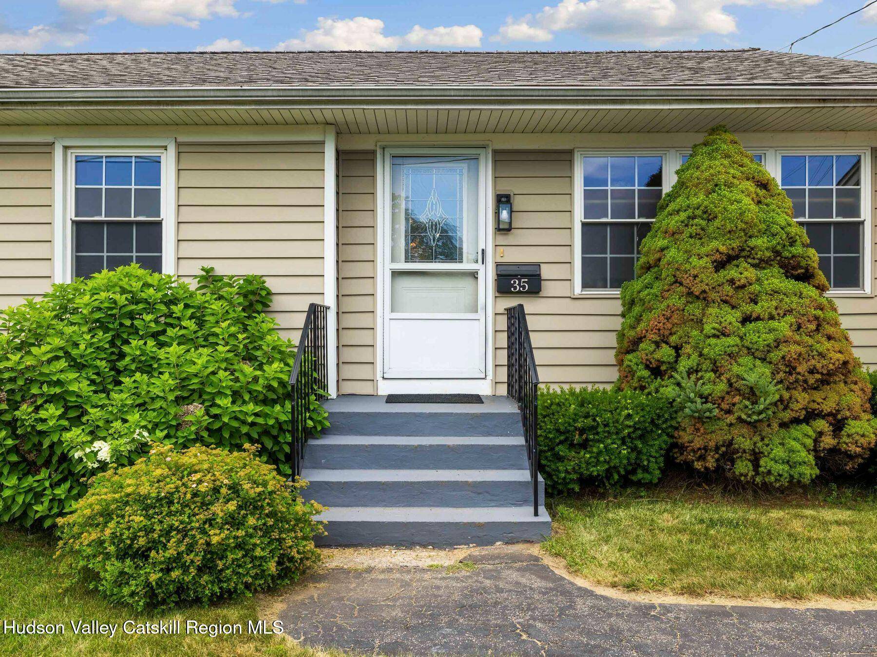 Kingston, NY 12401,35 Amsterdam AVE