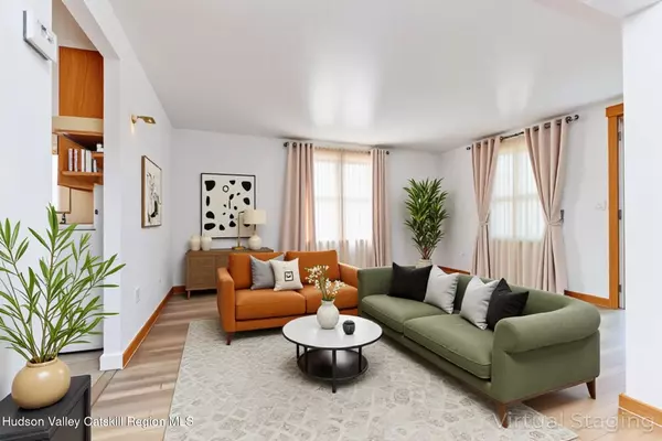 Kingston, NY 12401,130 Wrentham ST