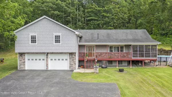 478 High Rock RD, New Baltimore, NY 12124