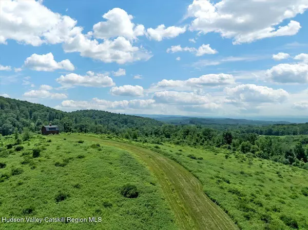 Brunswick, NY 12180,274 Bald Mountain RD