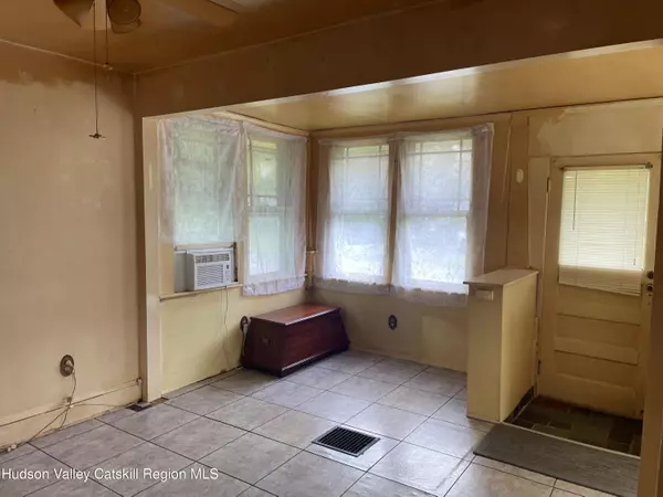 Kingston, NY 12401,95 Yarmouth ST