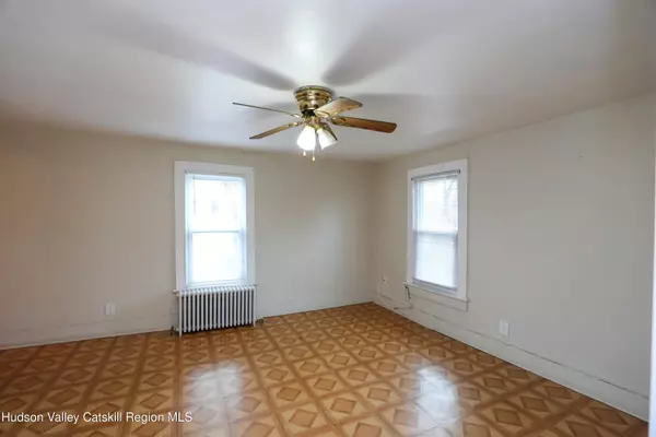 Kingston, NY 12401,144 Prospect ST