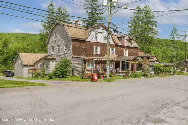 288-292 Main ST, Pine Hill, NY 12465