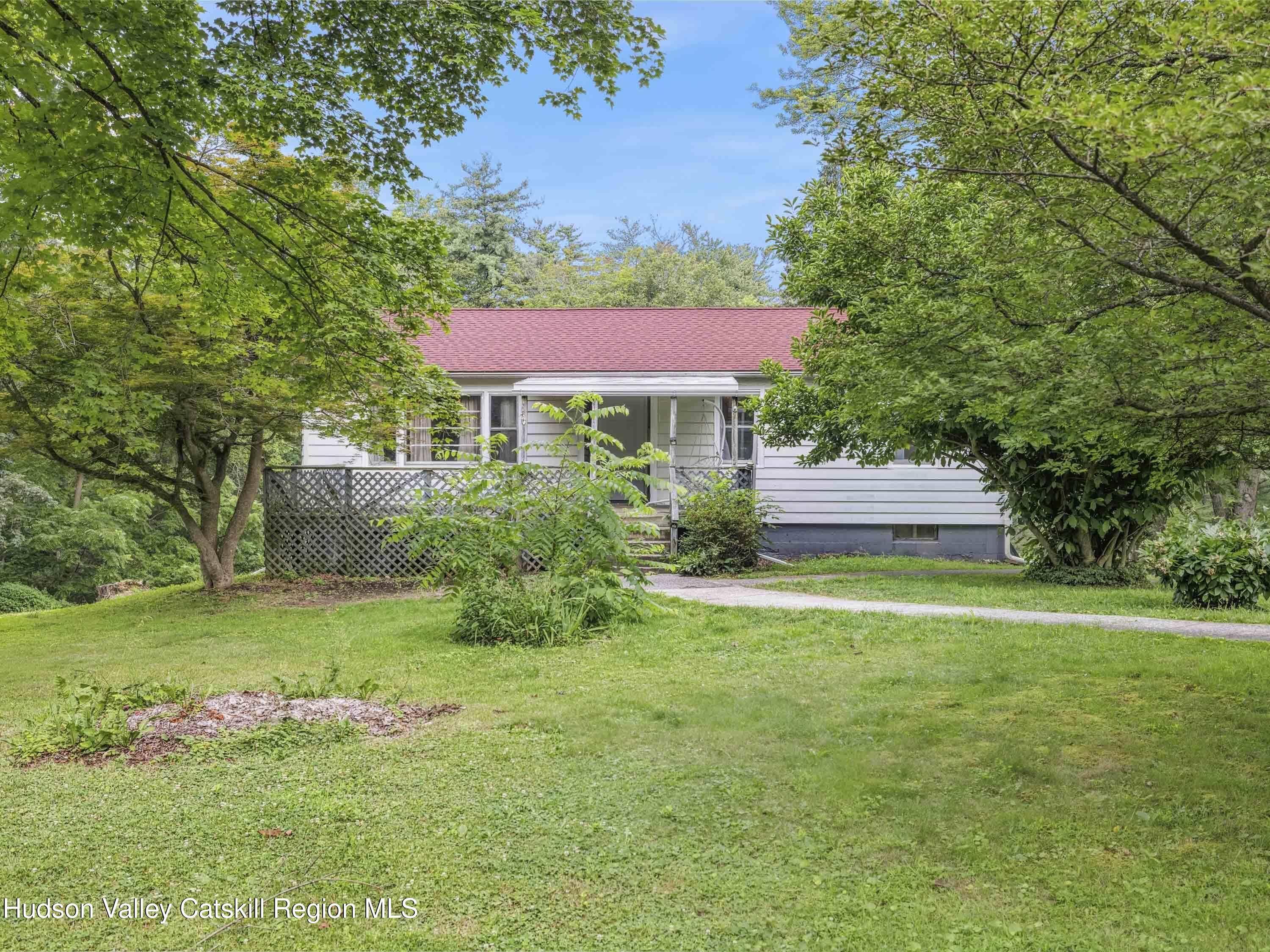 408 Mossybrook RD, High Falls, NY 12440
