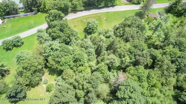 Kingston, NY 12401,330 South Rd