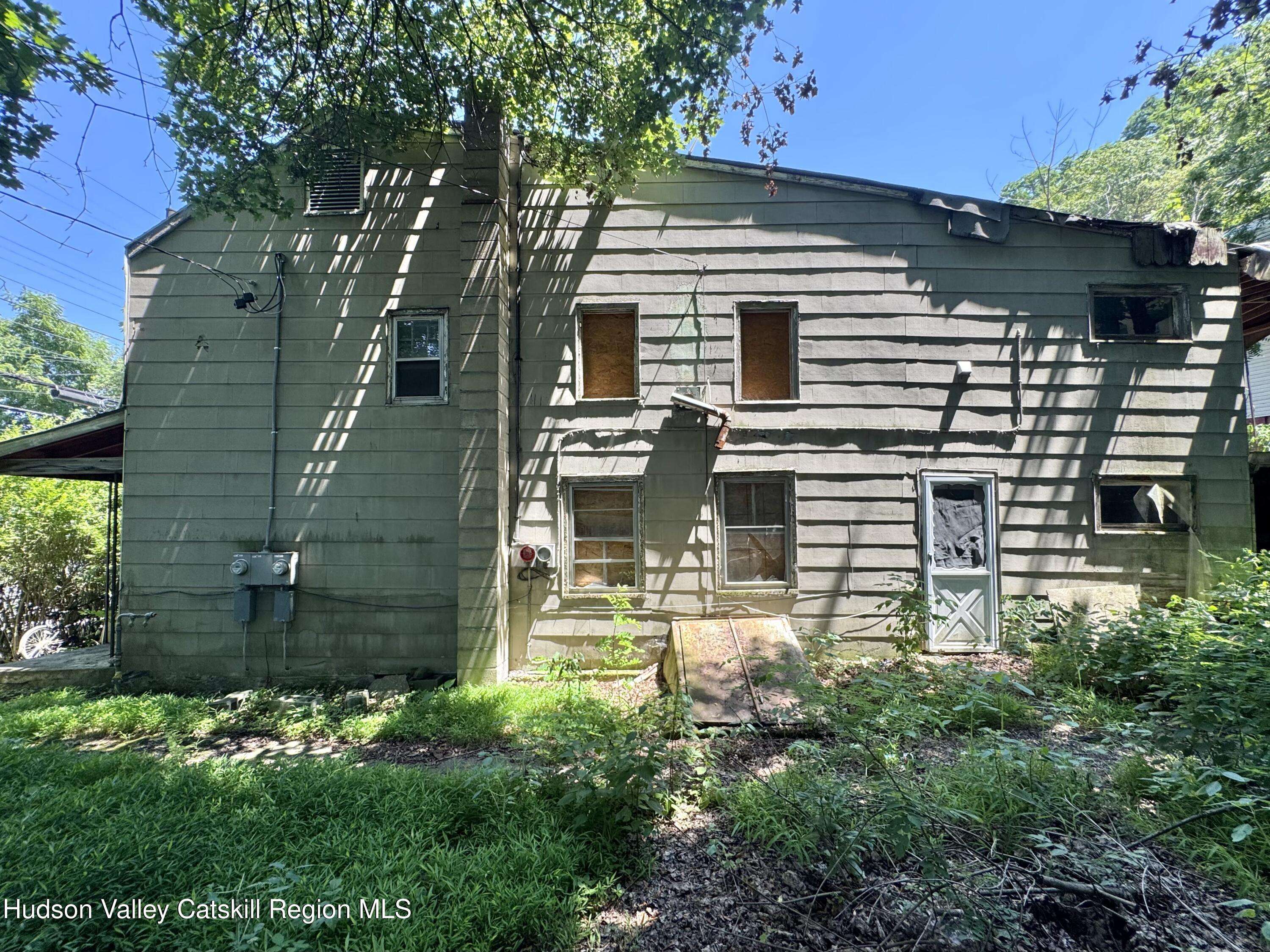 67 W Bridge ST, Catskill, NY 12414