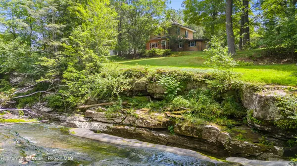 427 West Saugerties RD, Saugerties, NY 12477