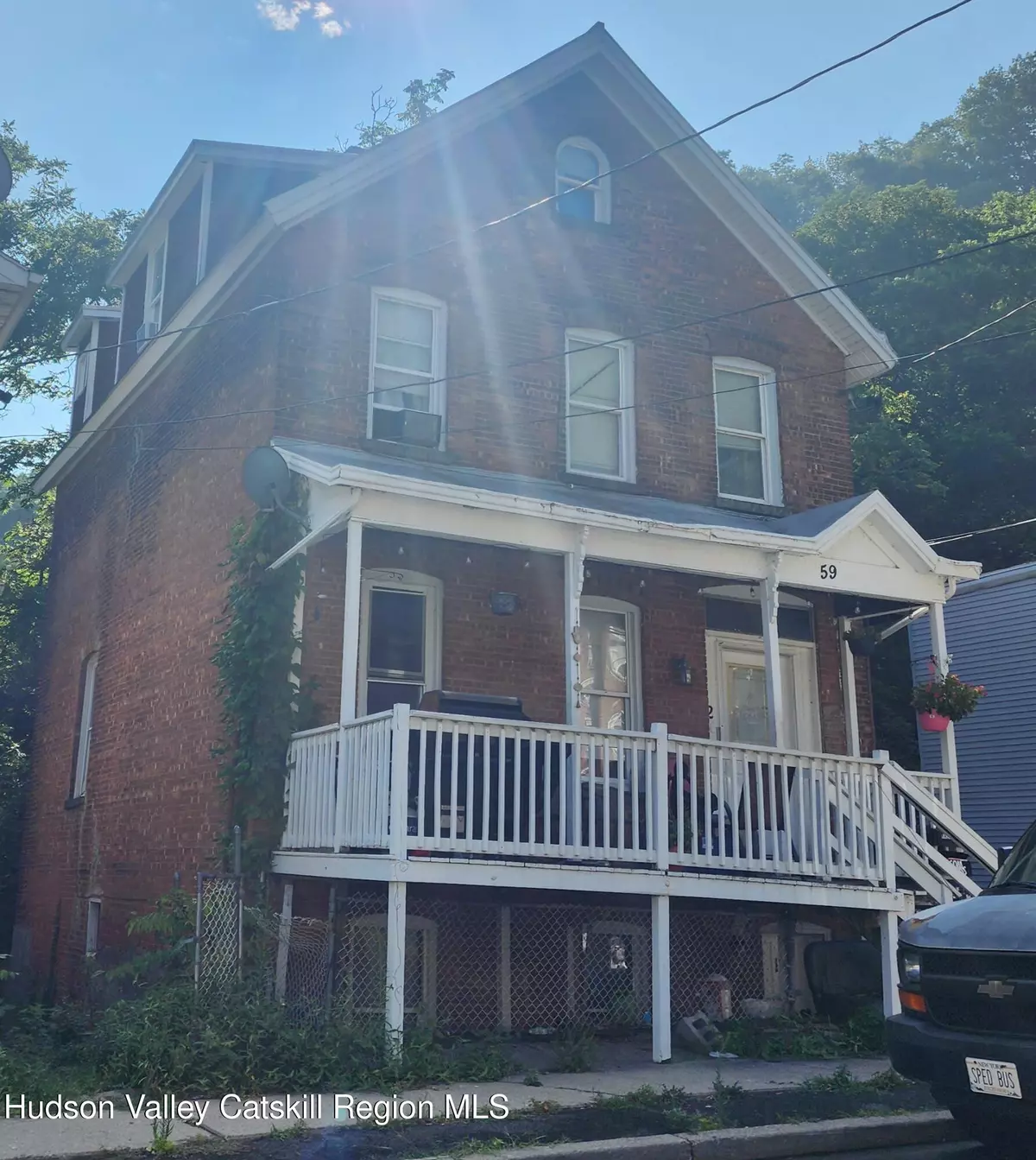 Kingston, NY 12401,59 Gill St. ST