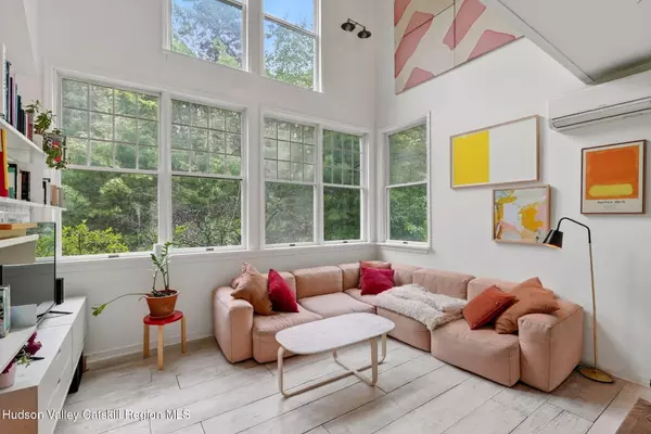 Olivebridge, NY 12461,52 Aster RD