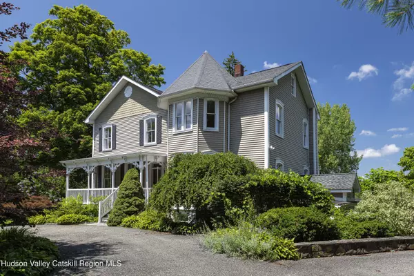 628 Lattintown RD, Marlboro, NY 12542