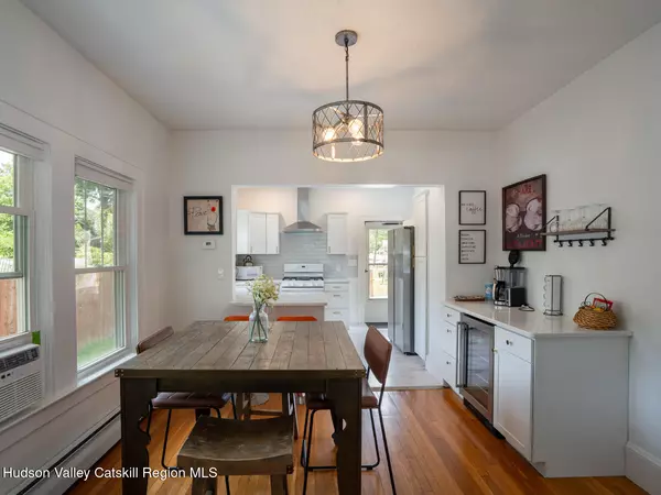 Hudson, NY 12534,7 Knickerbocker AVE