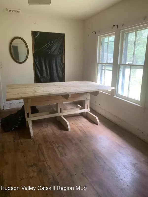 Saugerties, NY 12477,333 West Saugerties Rd