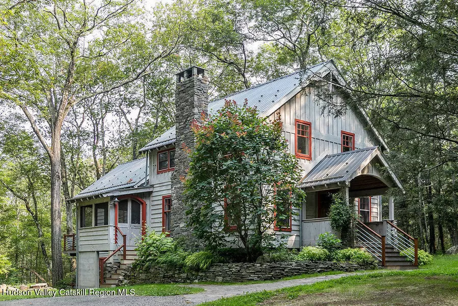 31 Lost Quarry RD, Accord, NY 12404