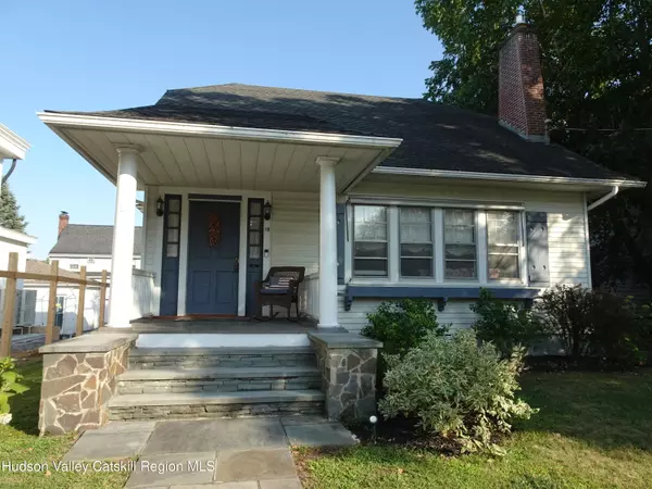 Hudson, NY 12534,19 Aitken Avenue