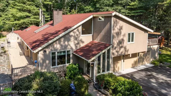 Kingston, NY 12401,68 Tall Oaks DR