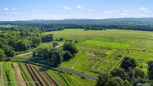 New Paltz, NY 12561,332 Springtown RD