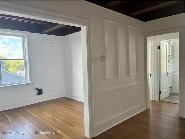 Hudson, NY 12534,711 Warren ST #5