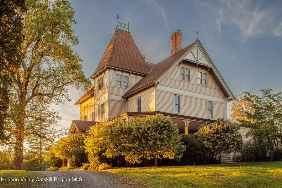 - Ny-23, Hudson, NY 12534