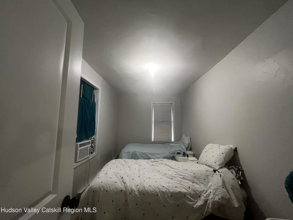 Tannersville, NY 12485,52 Renwick