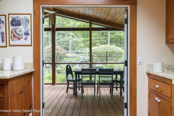 New Paltz, NY 12561,37 Church Hill RD