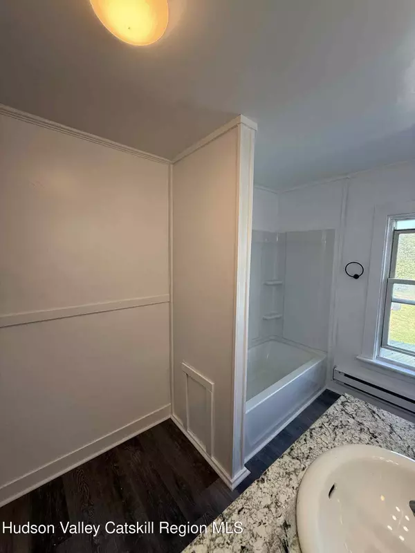 Stockport, NY 12172,6631 Park PL #D