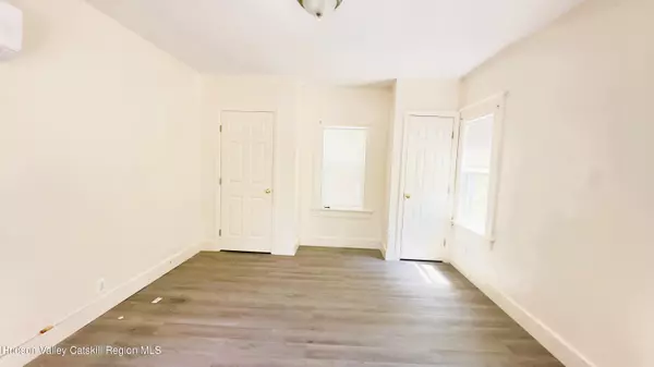 Highland, NY 12528,8 Marie RD #1
