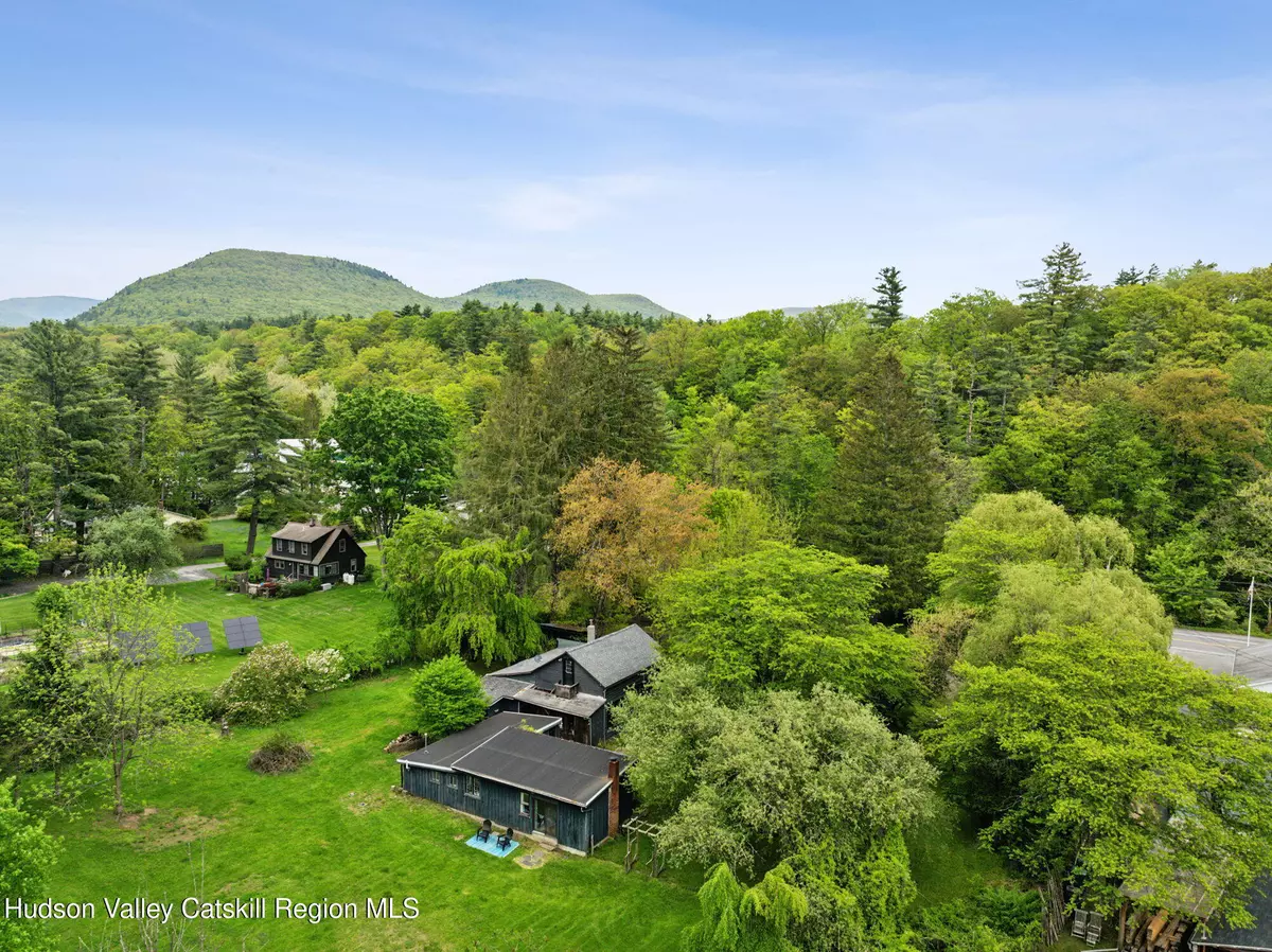 Woodstock, NY 12409,3207-3209 Route 212