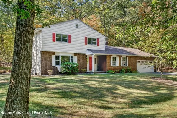 Woodstock, NY 12498,19 Livingston Ct. CT