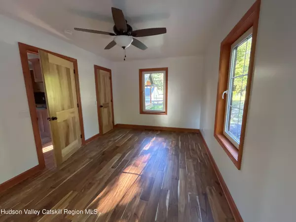 Millerton, NY 12546,21 Highland ST #B