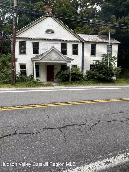 7838 State Route 81, Oak Hill, NY 12460