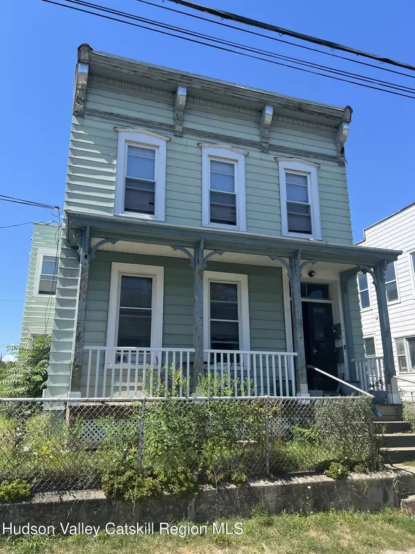 Cohoes, NY 12047,66 Park AVE