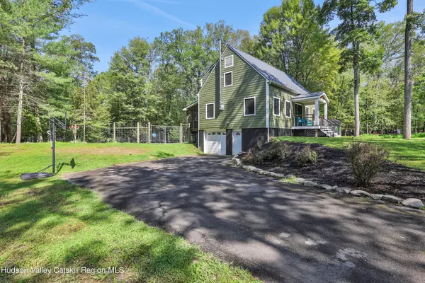 Olivebridge, NY 12461,110 Brown Station RD