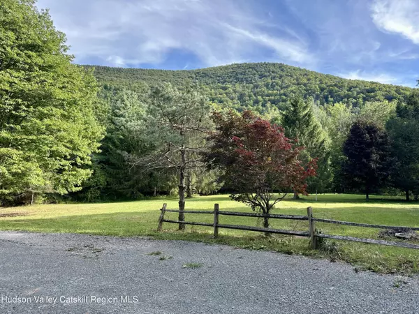 Hunter, NY 12442,6 Neal