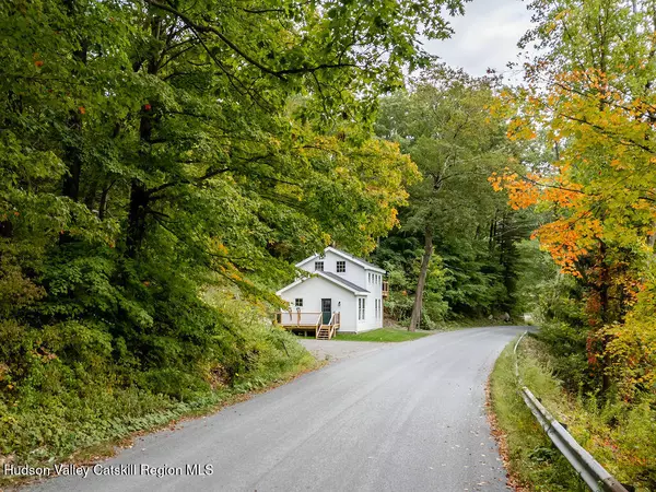 25 Nicholson (Catamount) RD, Hillsdale, NY 12529