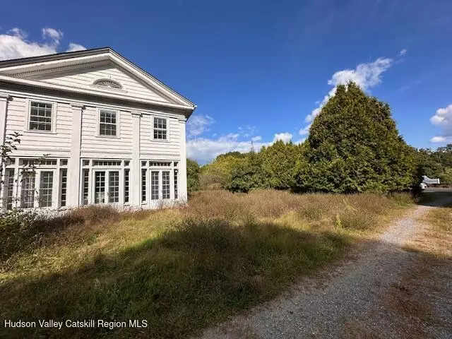 Clinton Corners, NY 12514,2261 Salt Point Turnpike