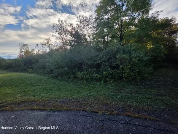 Durham, NY 12422,6 Durham Woods RD