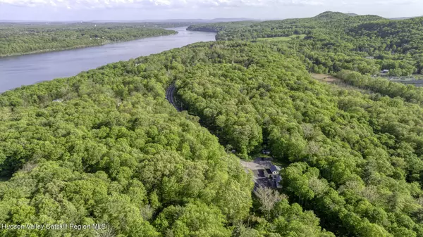 Esopus, NY 12429,1520 Broadway