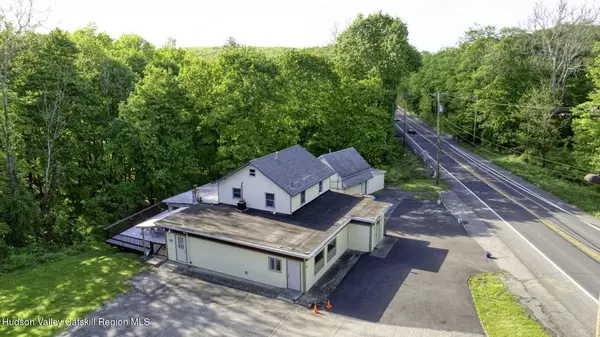 Esopus, NY 12429,1520 Broadway