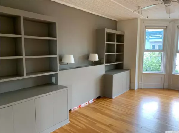 Hudson, NY 12534,340 Warren ST #3rd F