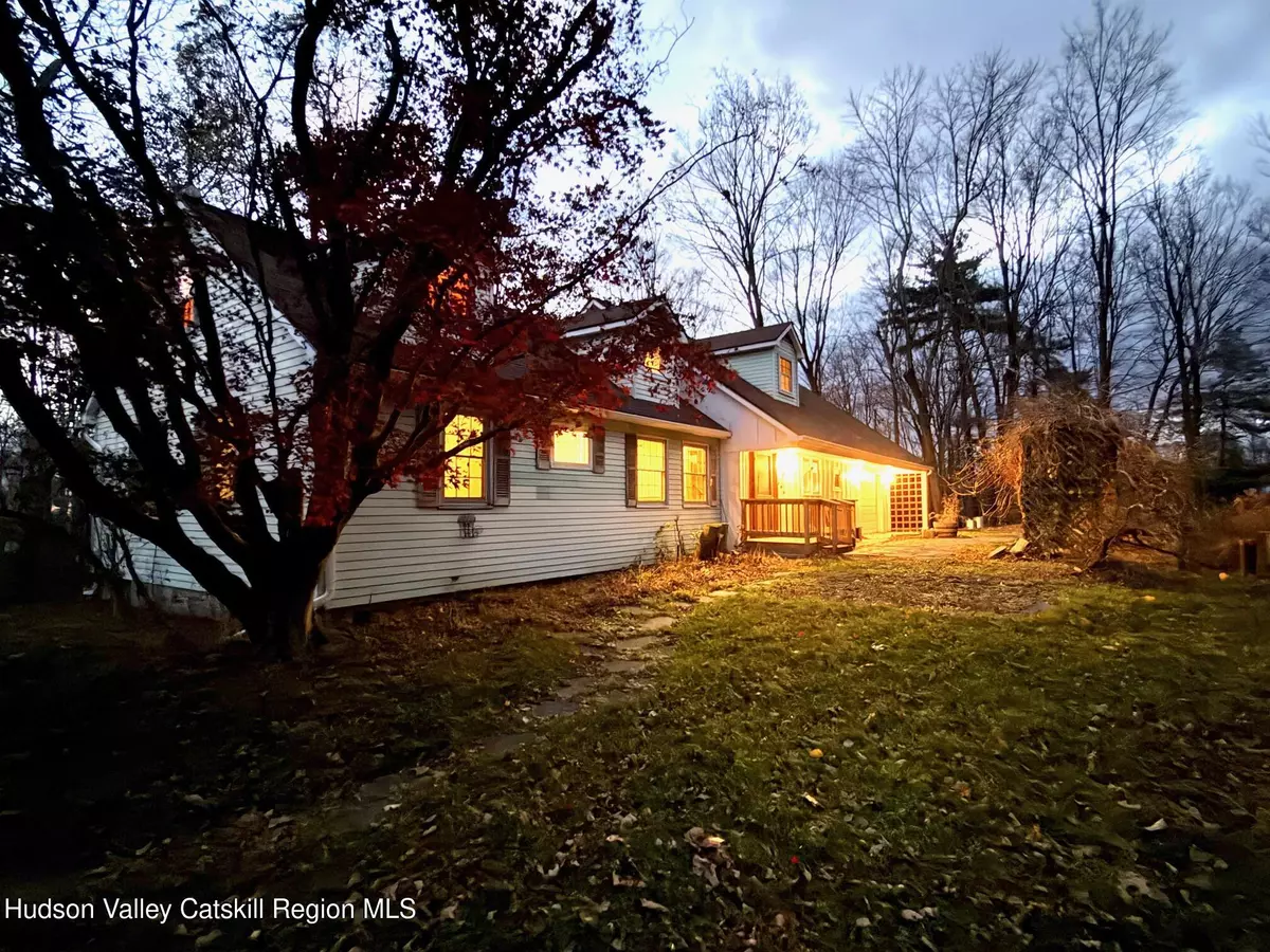 Glenford, NY 12433,8 Glenview DR