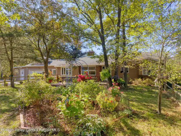 30 Glenerie, Saugerties, NY 12477