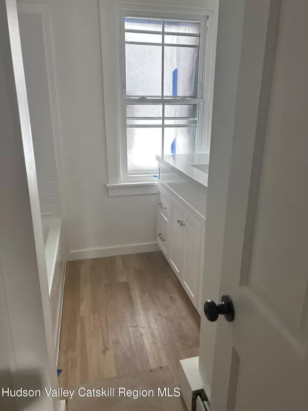 Millerton, NY 12546,7 Dutchess AVE