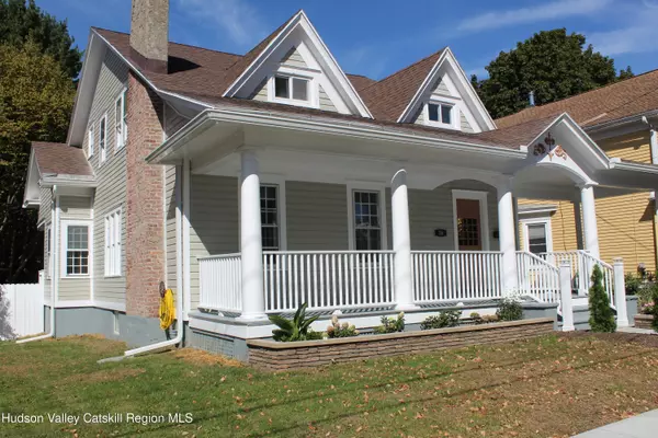 Hudson, NY 12534,16 Aitken AVE