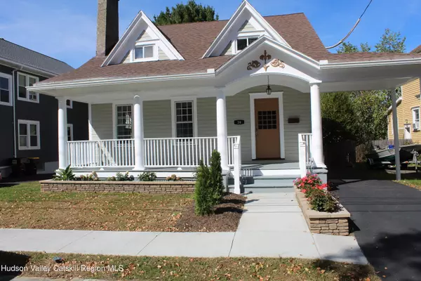 Hudson, NY 12534,16 Aitken AVE