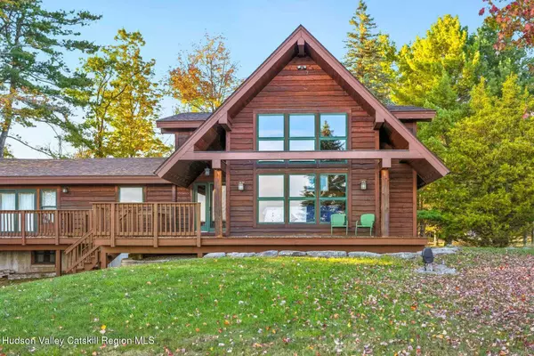 61 Cambridge Heights RD, Windham, NY 12496