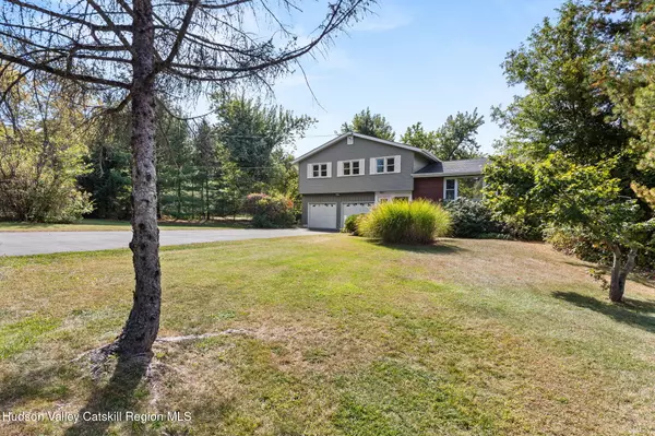 Poughkeepsie, NY 12603,1 Manor DR W